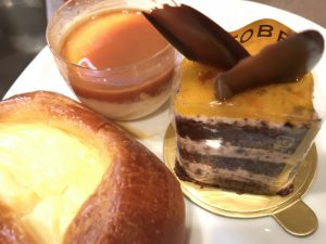 パン　ケーキ　OCTOBRE （オクトーブル）　フランス菓子　三軒茶屋